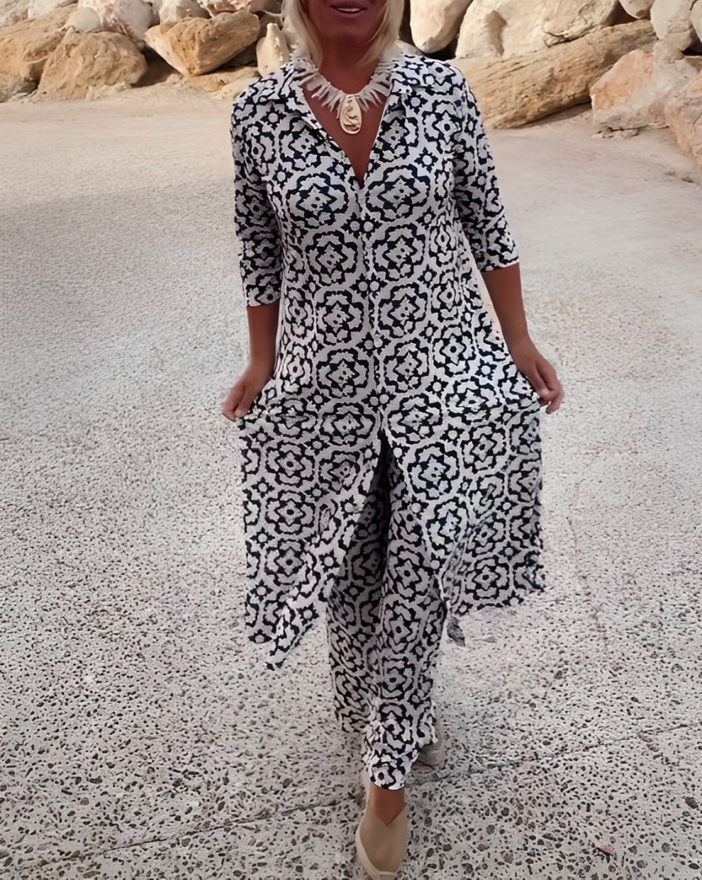 Rosine™ | Elegant Set with Geometric Print