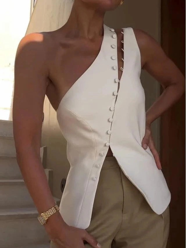 Shoulder Button Detail top