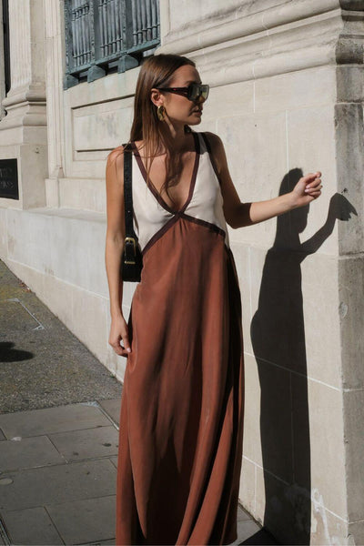 Stacey™ | Elegant Velvet Midi Dress